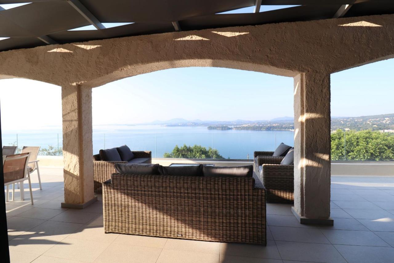 Villa Faiax Pyrgi  Экстерьер фото